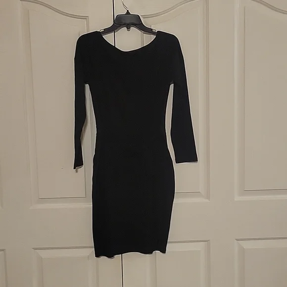 New Women's PrettyGarden Black Dress with pockets that ties in back. Size Medium - Picture 2 of 14